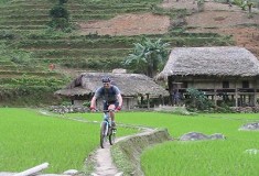 Sapa biking tour